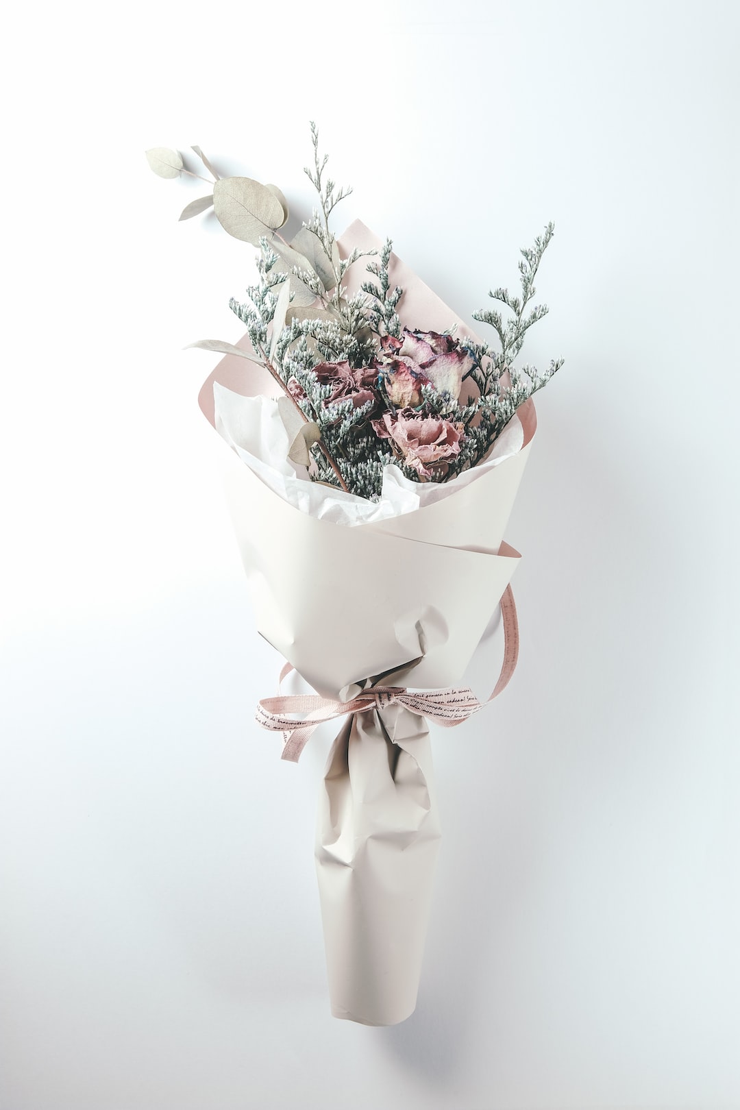 white and red flower bouquet